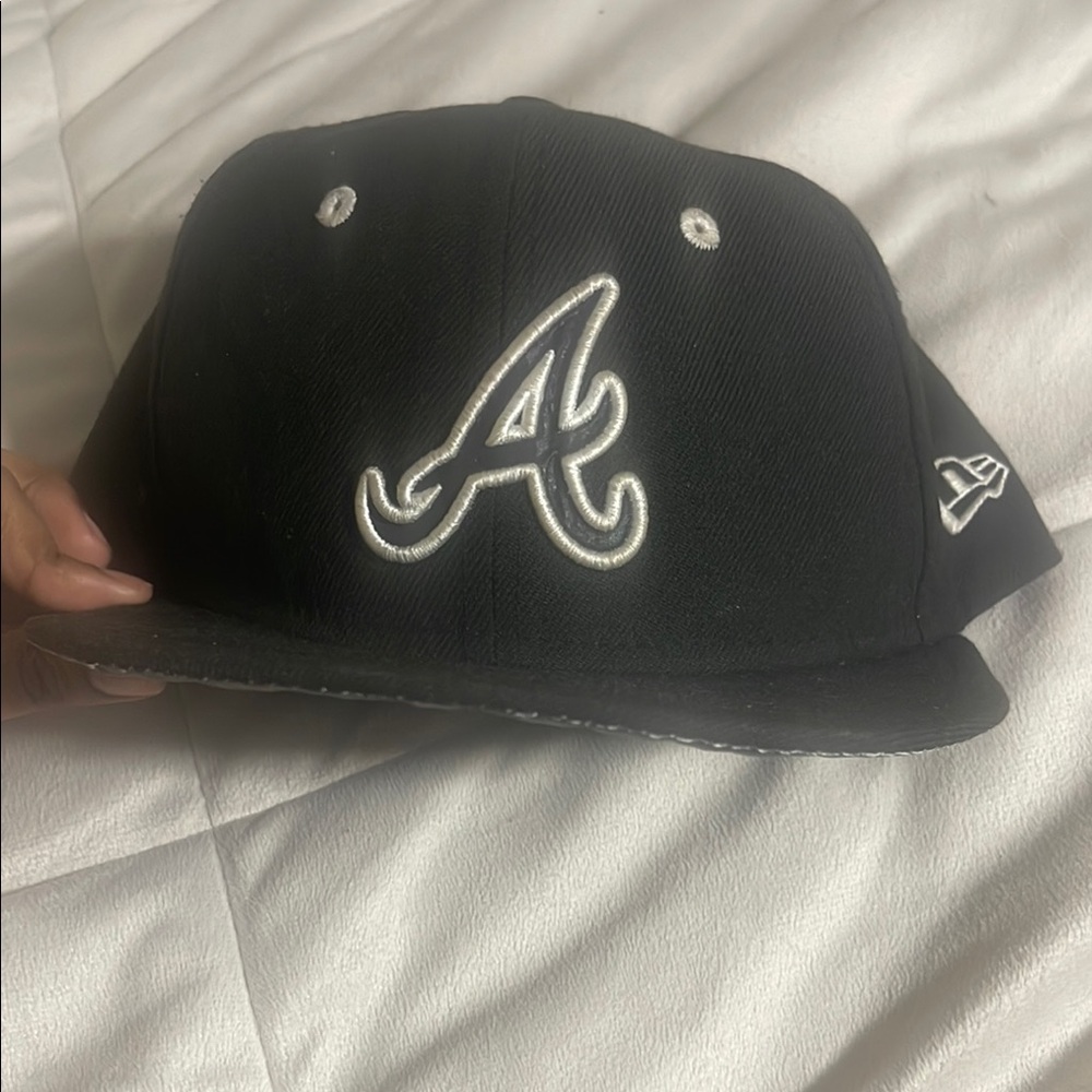 New Era Black Atlanta Braves Cap